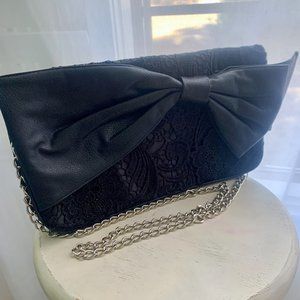 Poppie Jones Crossbody Bag | Black